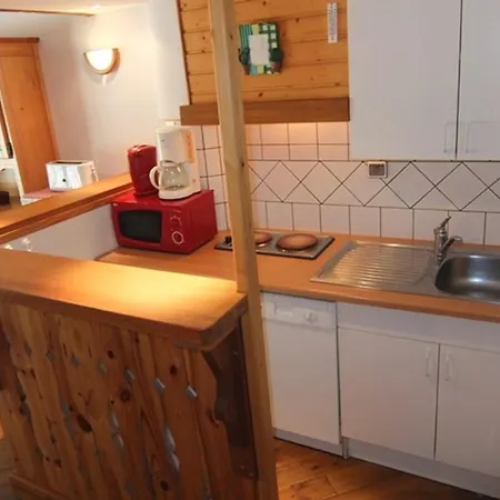 Apartment Pour 6 Pers, Parking, Animaux Admis - Fr-1-403-11 *